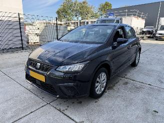 krockskadad bil auto Seat Ibiza 1.0 Eco TSI Style -AIRCO-PDC 2024/2