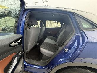 Volkswagen ID.5 PRO 77 kWh 204 PK -NAVI-PDC-CRUISE picture 10