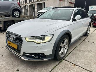 skadebil auto Audi A6 allroad 3.0 TDI Premium Edition - PANO-NAVI-PDV-LEDER 2014/7