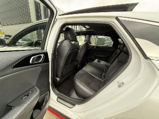 Kia Proceed 1.6 T-GDI-GT AUTOMAAT-PANO-CAMERA-NAVI-PDC picture 9