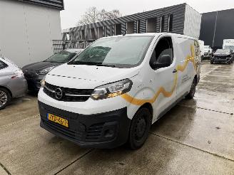 Opel Vivaro VIVARO-E  136 PK L3H1 EDITION NAVI-PDC picture 2