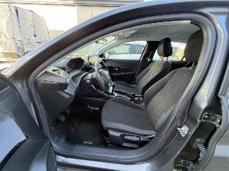 Peugeot 208 1.2 PureTech Active AIRCO - CARPLAY - LED picture 8