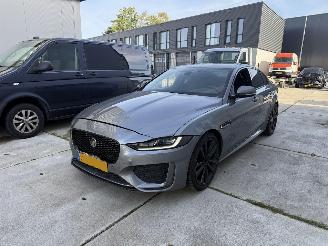 Vaurioauto  passenger cars Jaguar XE 2.0 P250 R-Dynamic Black-AUTOMAAT-LEDER-CAMERA-NAVI-PDC 2022/2