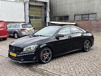 damaged passenger cars Mercedes Cla-klasse 250 AMG Pakket Pano Harman Kardon 2013/5