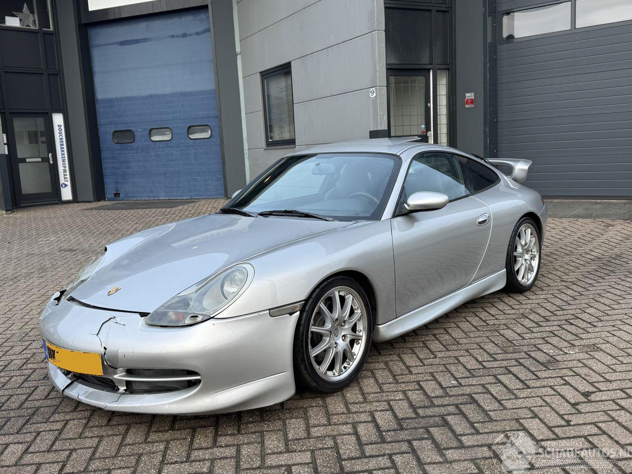 Porsche 911 3.4 Coupe Carrera Automaat Schuifdak