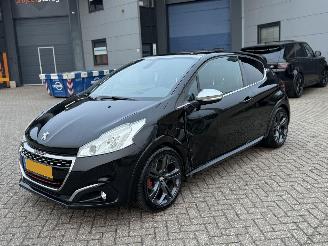 Voiture accidenté Peugeot 208 1.6 e-Thp GTI 208Pk Glasdak Jbl 2016/3