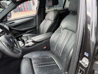 BMW 5-serie 530D M-Pakket High Executive Harman Kardon picture 9