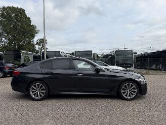 BMW 5-serie 530D M-Pakket High Executive Harman Kardon picture 7