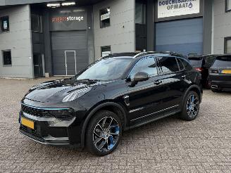 Vaurioauto  passenger cars Lynk & Co 01 1.5 Pano Infinity Zwarte Hemel 2025/5