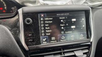 Peugeot 208 208 I (CA/CC/CK/CL), Hatchback, 2012 / 2019 1.2 Vti 12V PureTech 82 picture 11