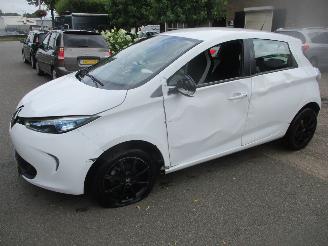 Schadeauto Renault Zoé R90 LIFE 41 KWH GEEN ACCU 2018/5