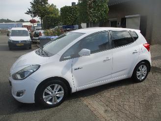 skadebil auto Hyundai Ix20 VISION AIRCO 2012/1
