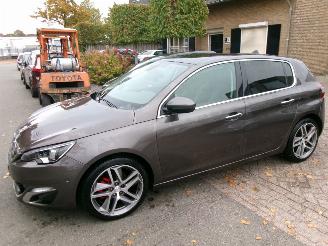 skadebil auto Peugeot 308 1.2 PURETECH GT-LINE CLIMA NAVI PANO 2014/10