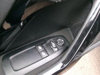 Peugeot 208 1.2 I ALLURE 5 DEURS AIRCO picture 10