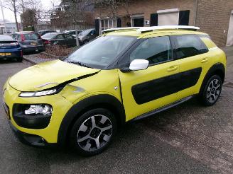 skadebil auto Citroën C4 cactus 1.2 VTI SHINE CLIMA 2014/9