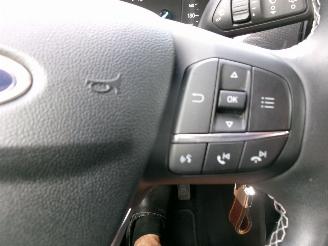 Ford Puma 1.0 HYBRID TITANIUM picture 14