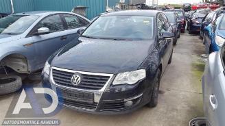 Vrakbiler auto Volkswagen Passat Passat (3C2), Sedan, 2005 / 2010 2.0 TDI 140 2007