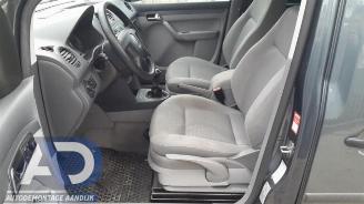 Volkswagen Caddy Caddy Combi III (2KB,2KJ), MPV, 2004 / 2015 1.9 TDI picture 10