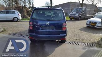 Volkswagen Touran Touran (1T1/T2), MPV, 2003 / 2010 2.0 TDI DPF Cross Touran picture 6