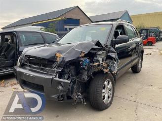 Vrakbiler auto Hyundai Tucson Tucson (JM), SUV, 2004 / 2010 2.0 16V CVVT 4x2 2006