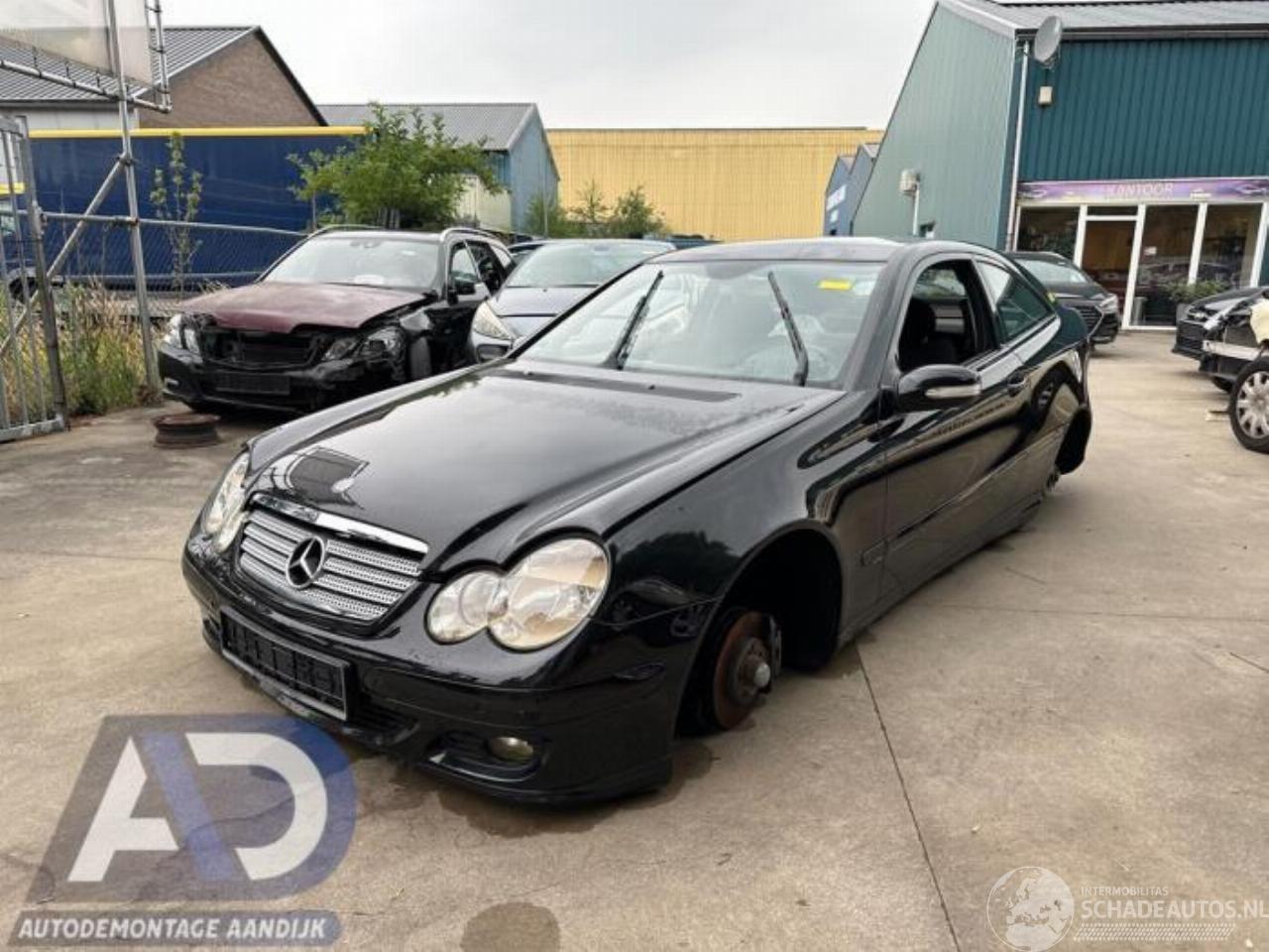 Mercedes C-klasse C Sportcoupe (C203), Hatchback, 2000 / 2008 1.8 C-200K 16V