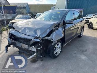 demontáž osobní automobily Mercedes B-klasse B (W246), Hatchback, 2011 / 2018 1.6 B-180 BlueEFFICIENCY Turbo 16V 2014