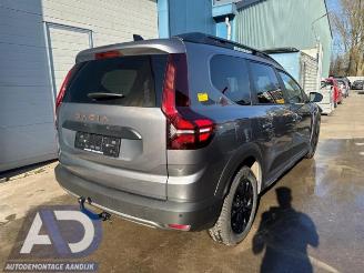 Vrakbiler auto Dacia Jogger Jogger, MPV, 2022 1.0 TCe 110 12V 2024/7