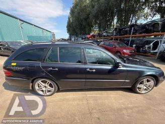 Mercedes E-klasse E Combi (S211), Combi, 2003 / 2009 2.7 E-270 CDI 20V picture 4