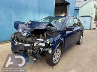 Vrakbiler auto Skoda Fabia Fabia III Combi (NJ5), Combi 5-drs, 2014 / 2022 1.0 12V Greentech 2016/0
