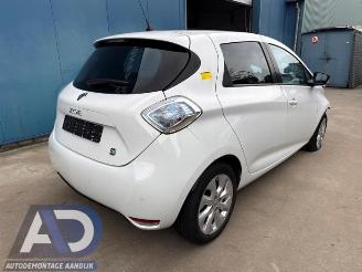 demontáž osobní automobily Renault Zoé Zoe (AG), Hatchback 5-drs, 2012 46kW 2015/9