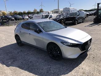 Mazda CX-3 2.0 SKYACTIV X picture 2