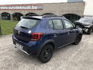 Damaged car Dacia Sandero 1.5 DCI 2017/9