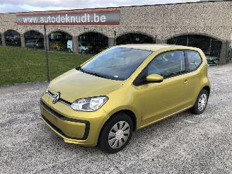 Schadeauto Volkswagen Up! MOVE  1.0 2017/4