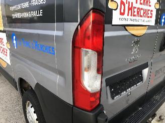 Peugeot Boxer 2.2 HDI picture 21