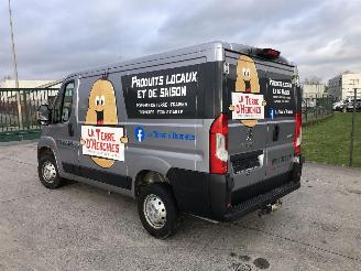 Peugeot Boxer 2.2 HDI picture 4