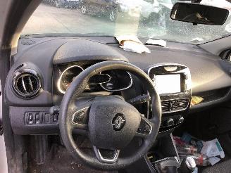 Renault Clio 1.5 DCI picture 18