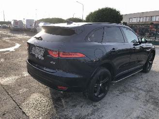 Jaguar F-Pace 2.0 D  AWD picture 3
