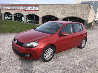 krockskadad bil auto Volkswagen Golf 1.6 TDI 2011/5
