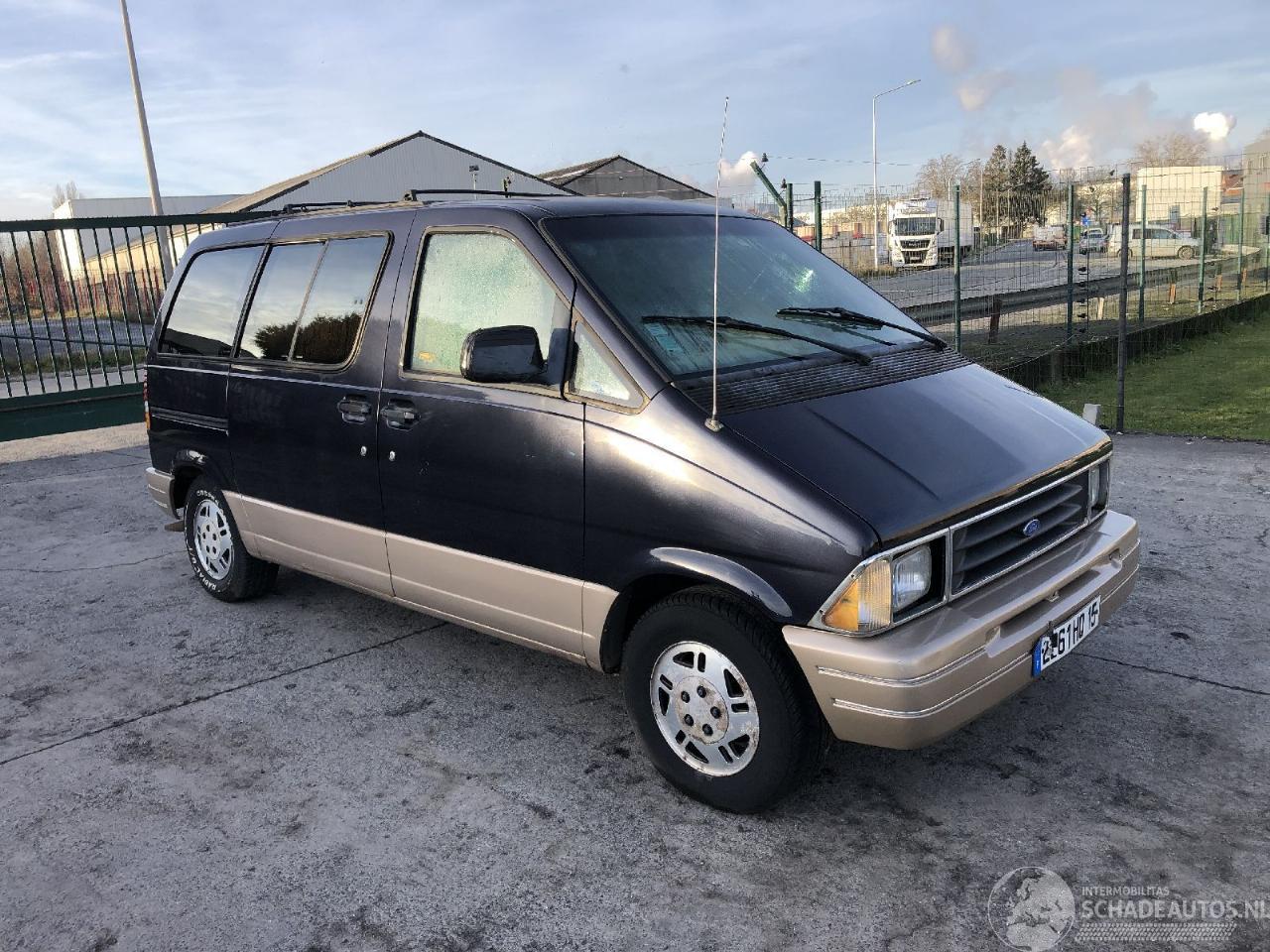 Ford Aerostar 