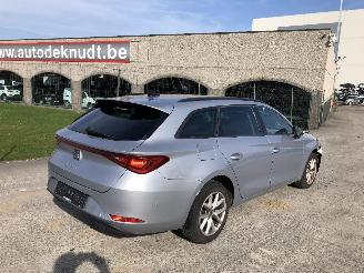 uszkodzony samochody osobowe Seat Leon 1.0 TSI 2022/5