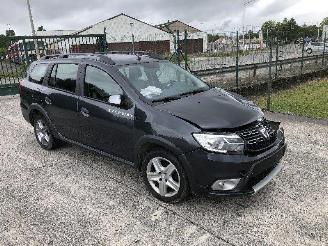skadebil auto Dacia Logan MCV  0.9T   STEPWAY 2020/1