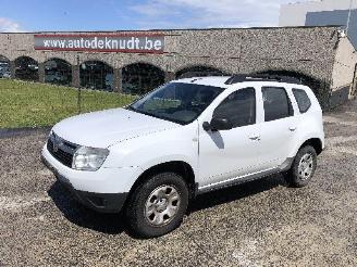 krockskadad bil auto Dacia Duster 1.5 DCI 2011/12