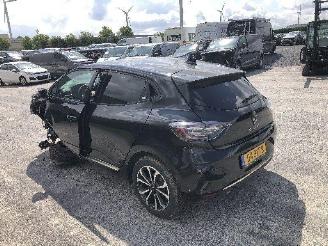 damaged passenger cars Renault Clio 1.0 turbo 2024/1