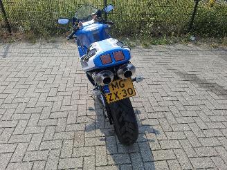 Ducati 916  picture 3