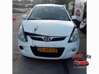 Coche siniestrado Hyundai I-20 i20, Hatchback, 2008 / 2015 1.2i 16V 2010/9