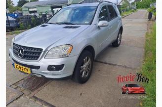 Démontage voiture Mercedes ML ML II (164/4JG), SUV, 2005 / 2011 3.5 350 4-Matic V6 24V 2005/6