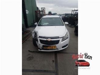 Uttjänta bilar auto Chevrolet Cruze Cruze (300), Sedan, 2009 / 2015 1.8 16V VVT Bifuel 2012/3