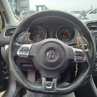 Volkswagen Golf  picture 8