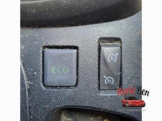 Renault Captur Captur (2R), SUV, 2013 0.9 Energy TCE 12V picture 15