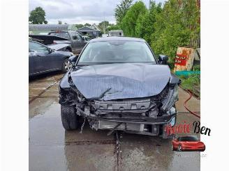 Coche siniestrado Seat Leon Leon (KLB), Hatchback 5-drs, 2019 1.0 TSI 12V 2022/3